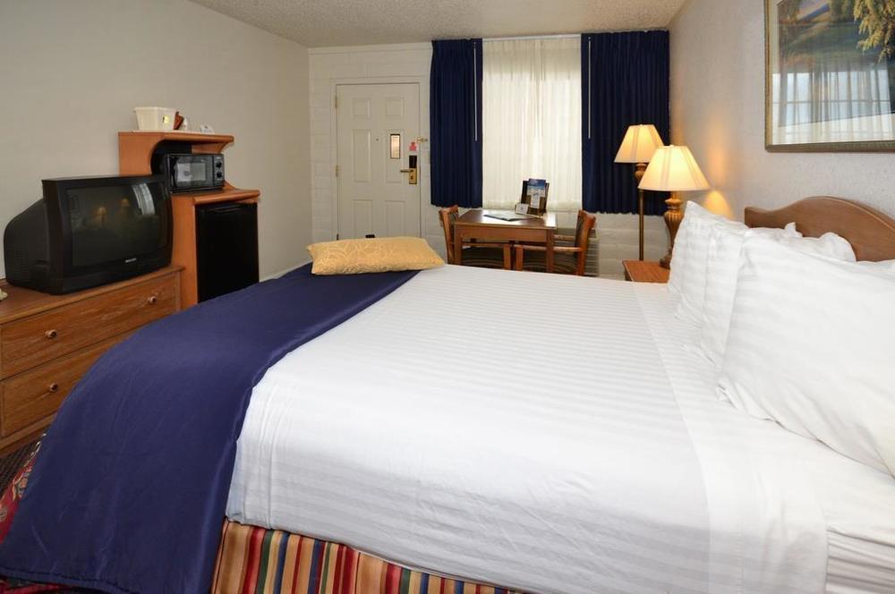 Trailside Inn Alturas Kamer foto